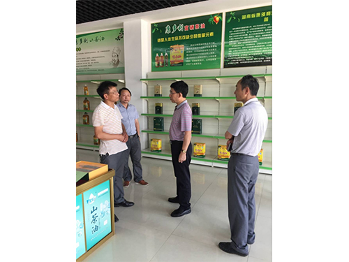 J9集团,油茶种植出产加工销售,植物油种植出产加工销售
